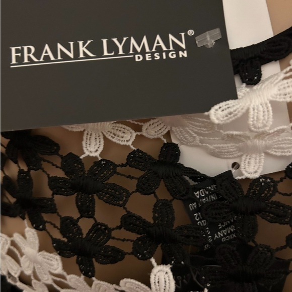 FRANK LYMAN crochet floral dress,some sheer parts, bodycon,colorblock, NWT,245$ - Picture 6 of 16